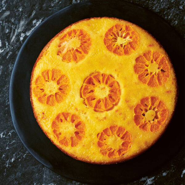Upside-down Clementine cake